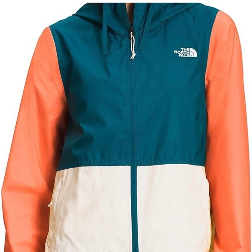 The North Face Women’s Cyclone Jacket
